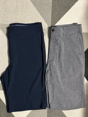 PGA Tour BUNDLE OF 2 Men's Golf Athletic Shorts 1 Navy and 1 Gray Size 38